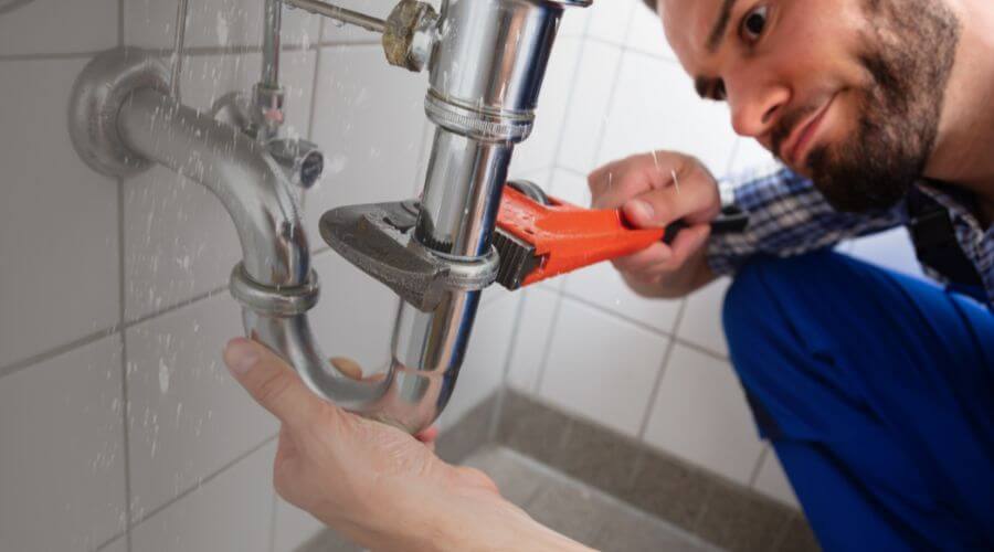 Professional same day plumber services in Monroe City, IN
